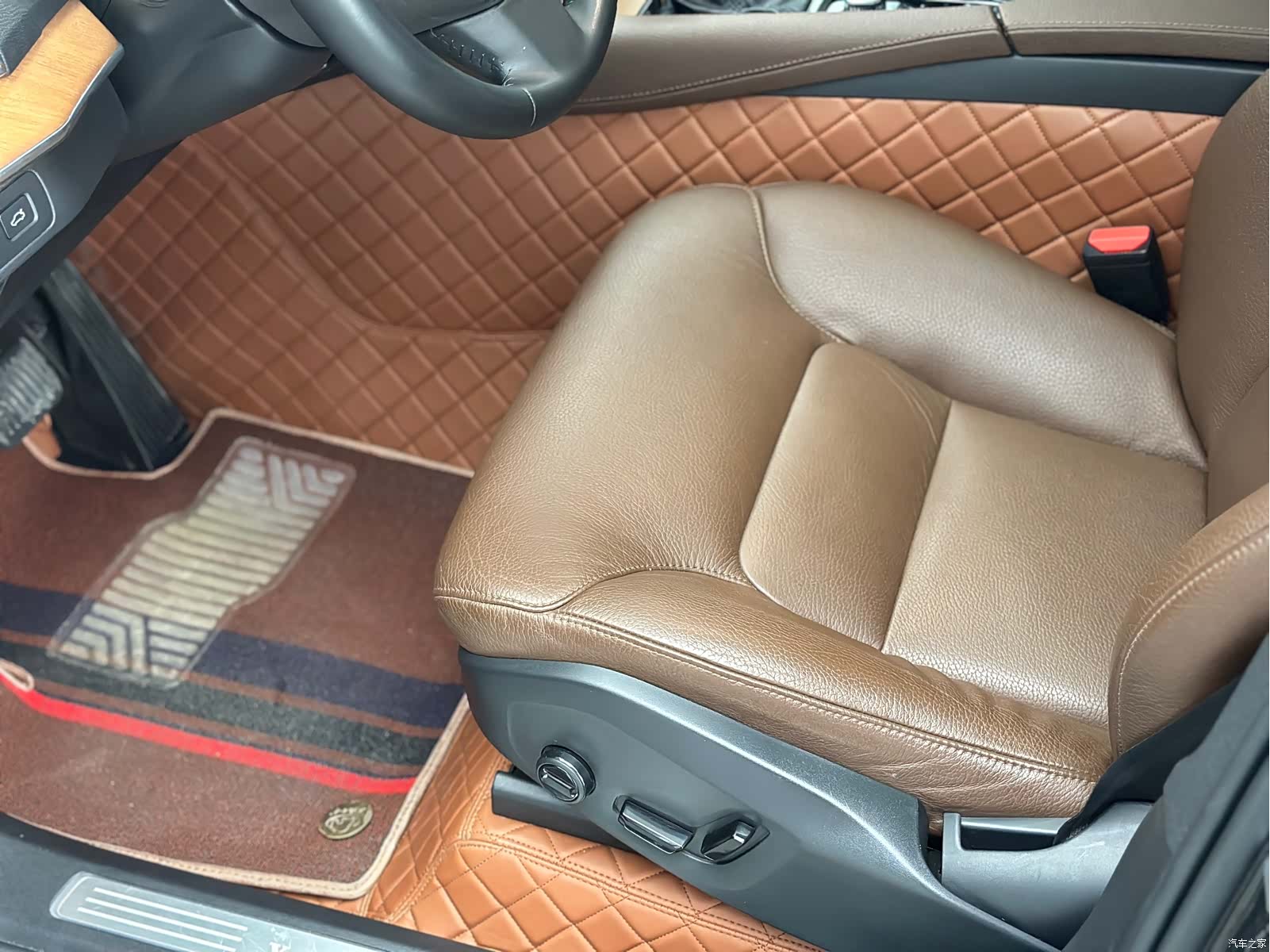 Volvo XC90, 2020 19