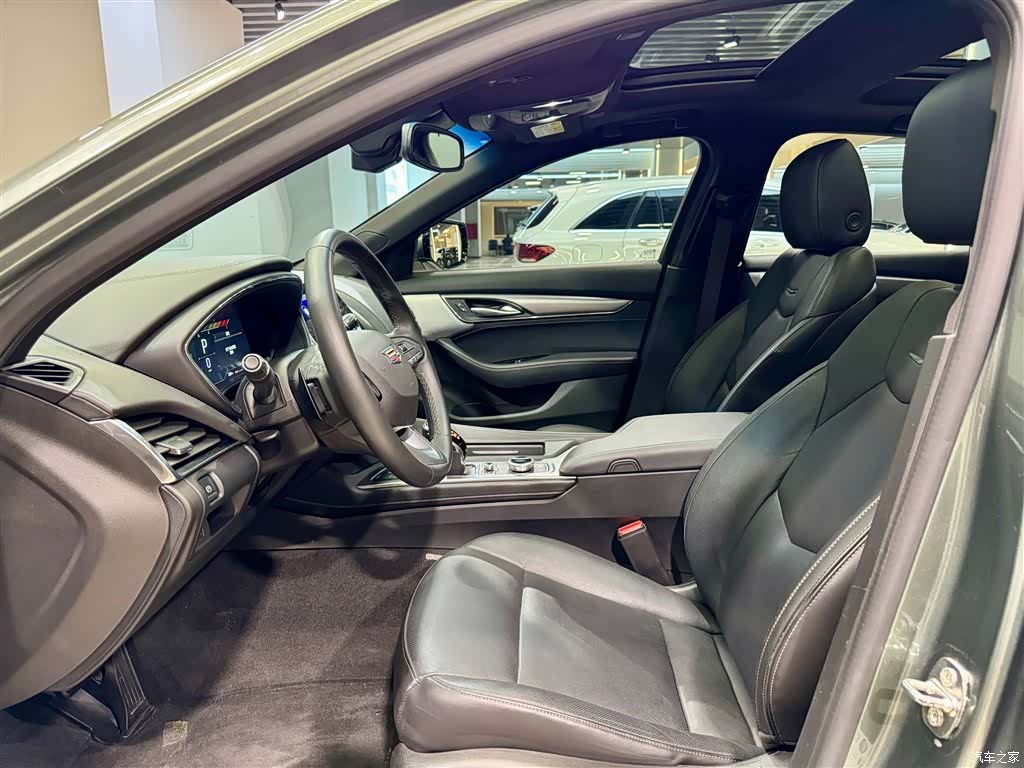 Cadillac CT5, 2023 18