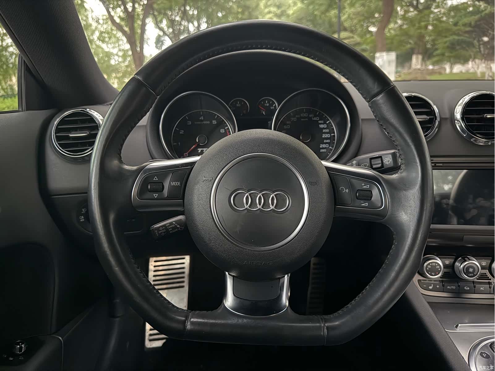 Audi TT, 2012 19