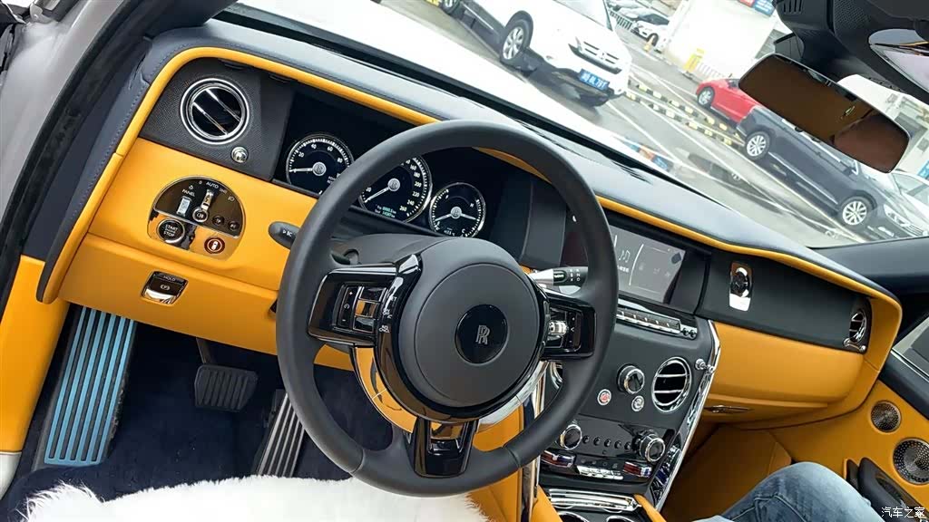 Rolls-Royce Cullinan, 2021 11
