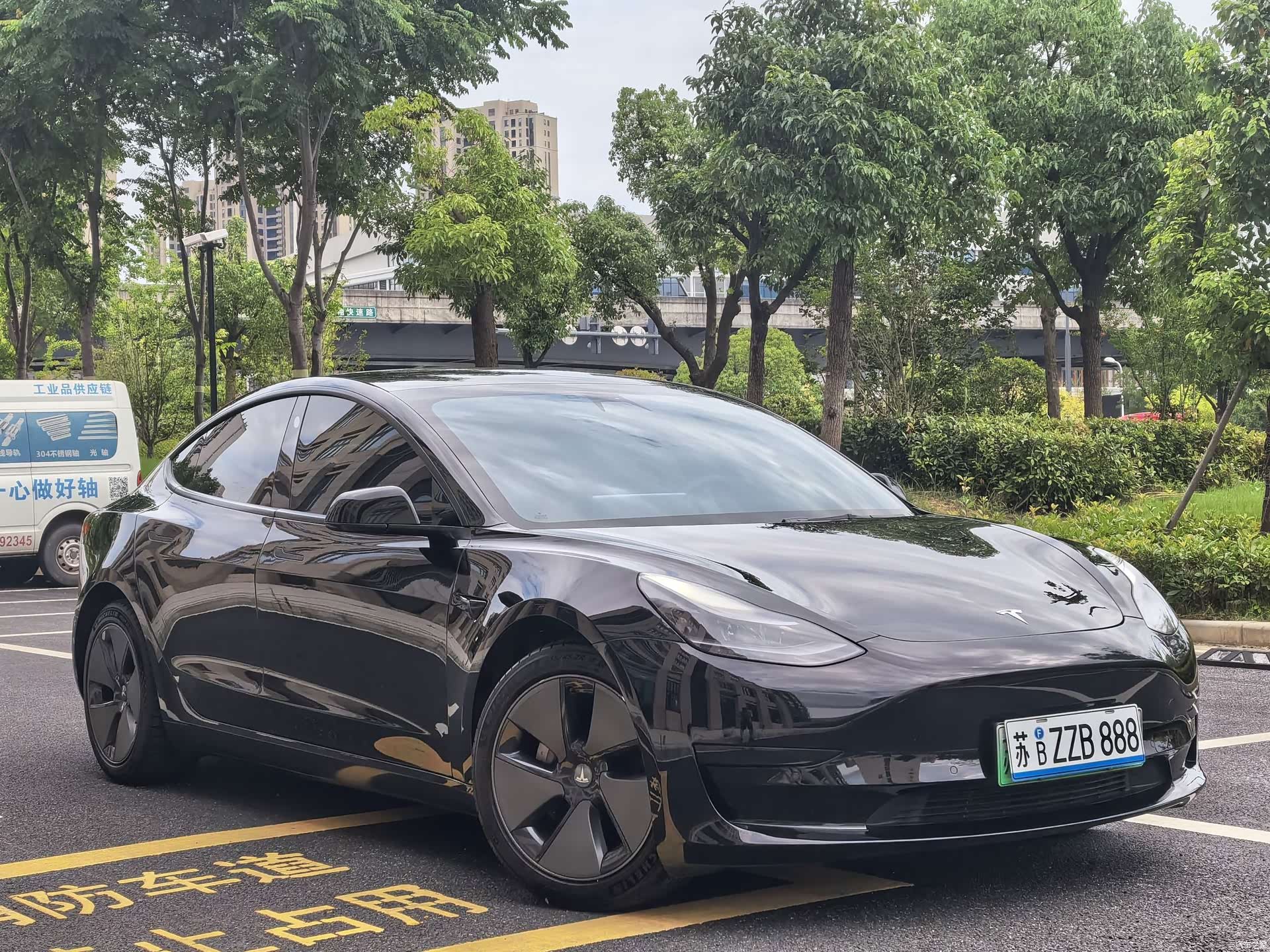 Tesla Model 3, 2021 3