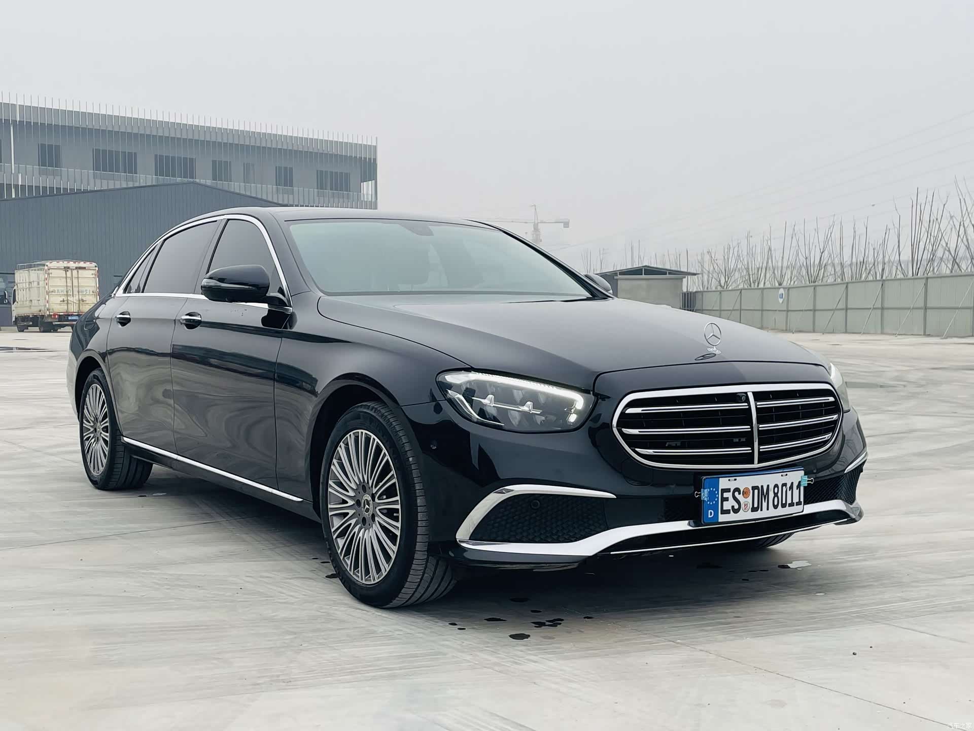 Mercedes-Benz E-Class, 2023 3