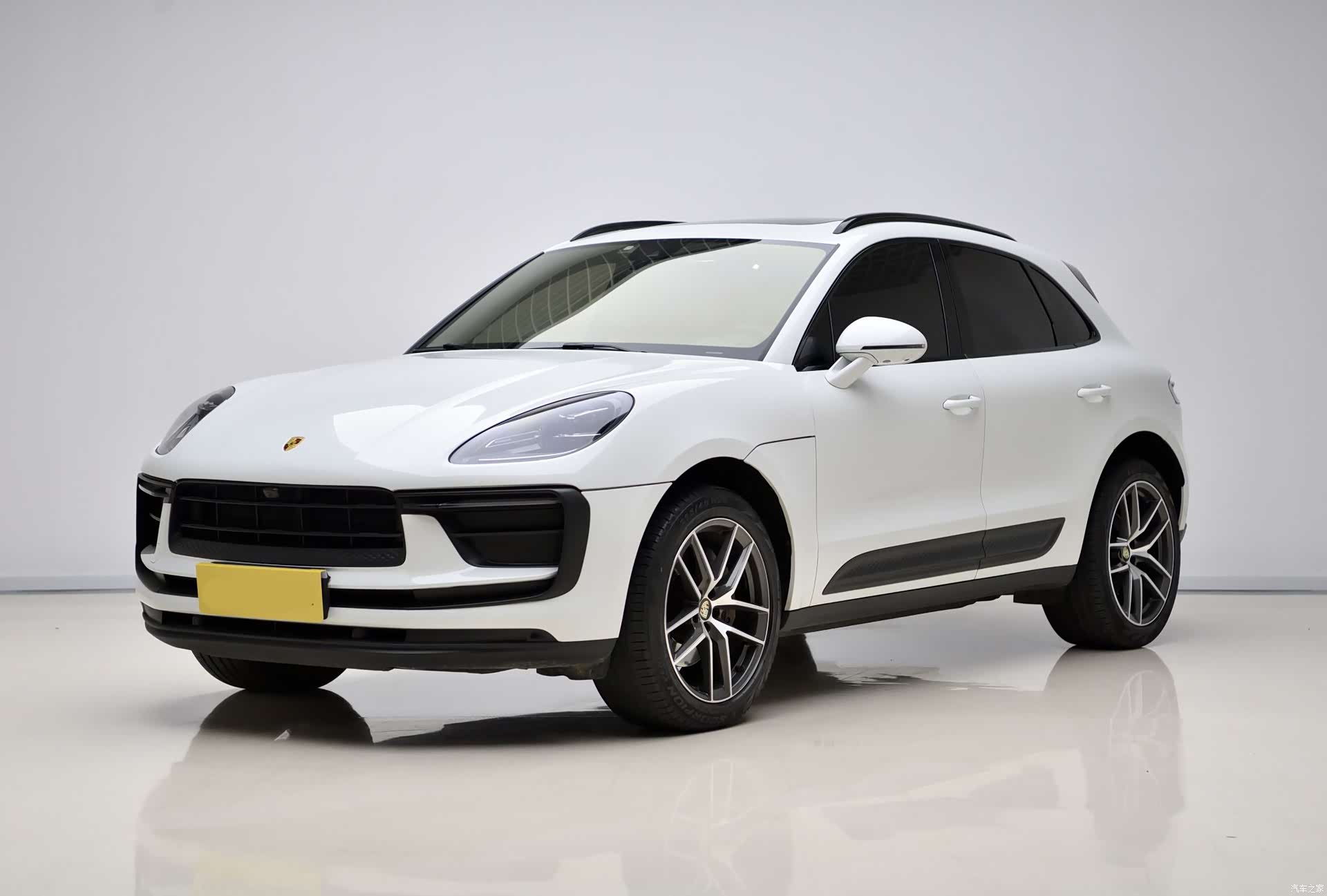 Porsche Macan, 2023 1
