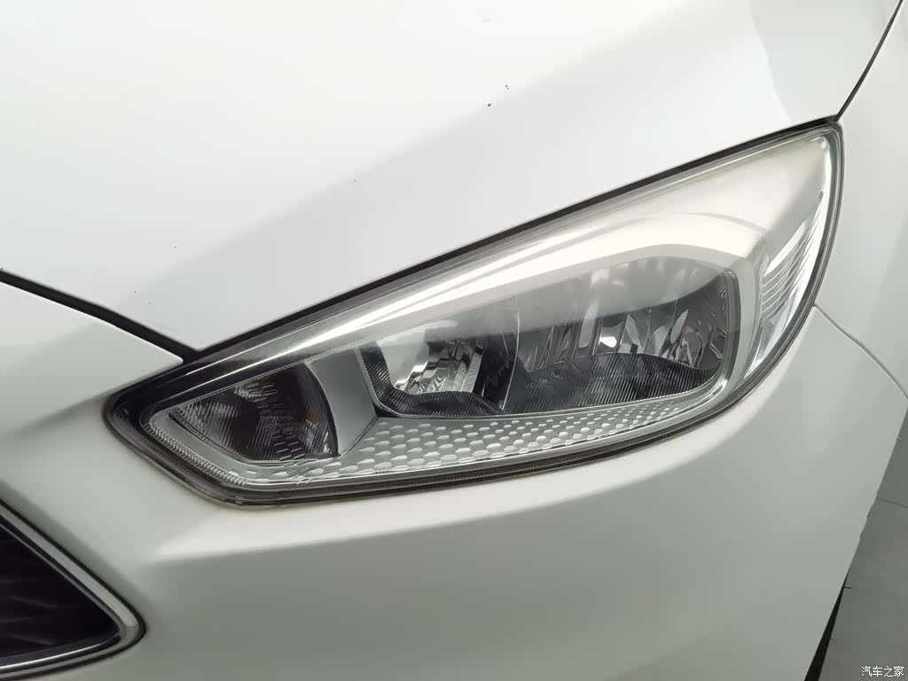 Ford Focus, 2017 7