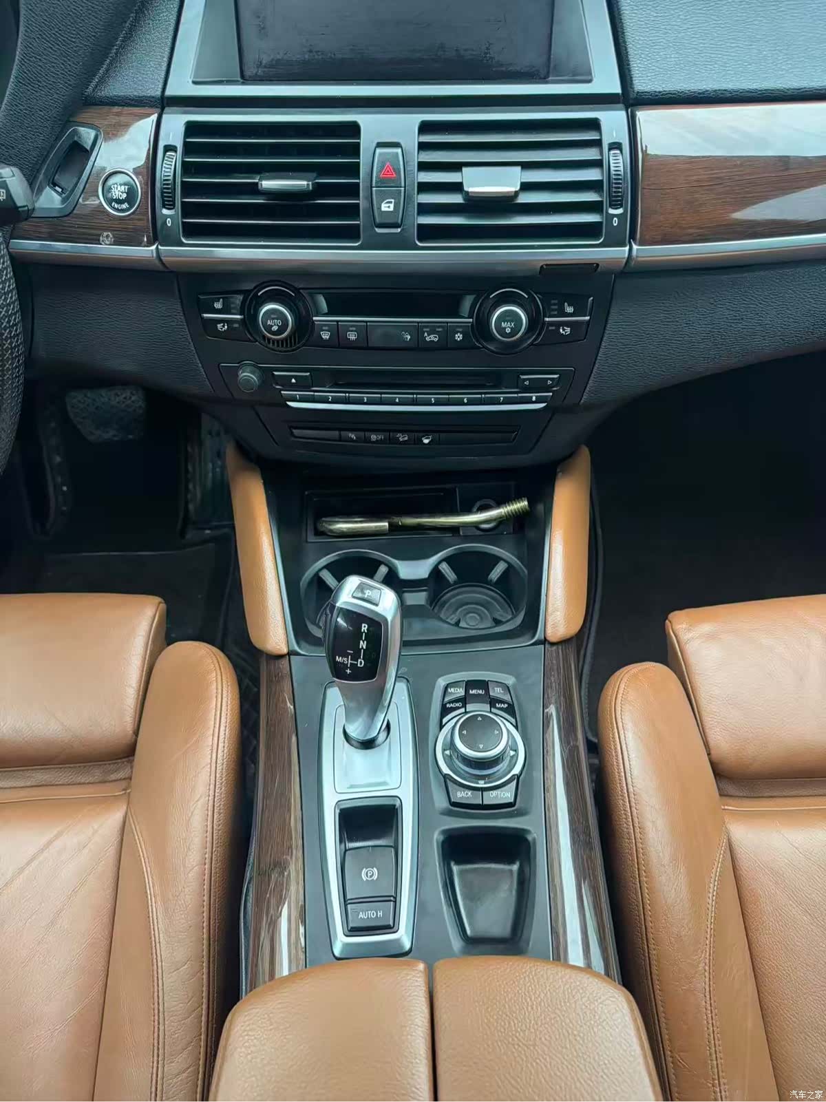 BMW X6, 2013 7