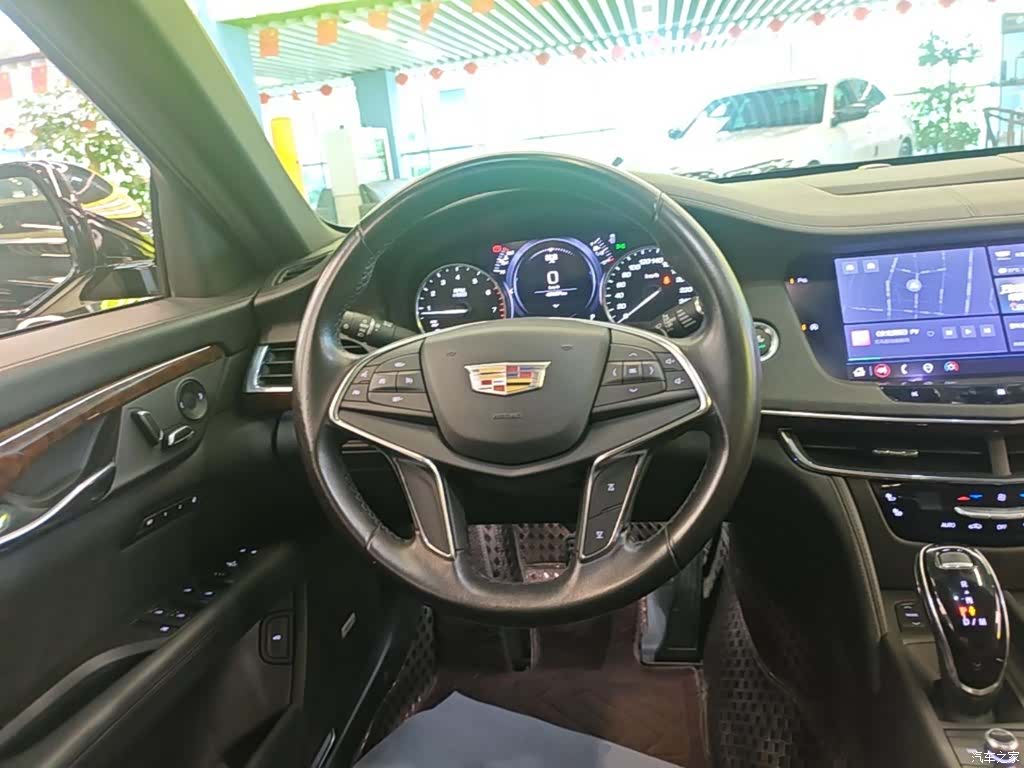 Cadillac CT6, 2022 11