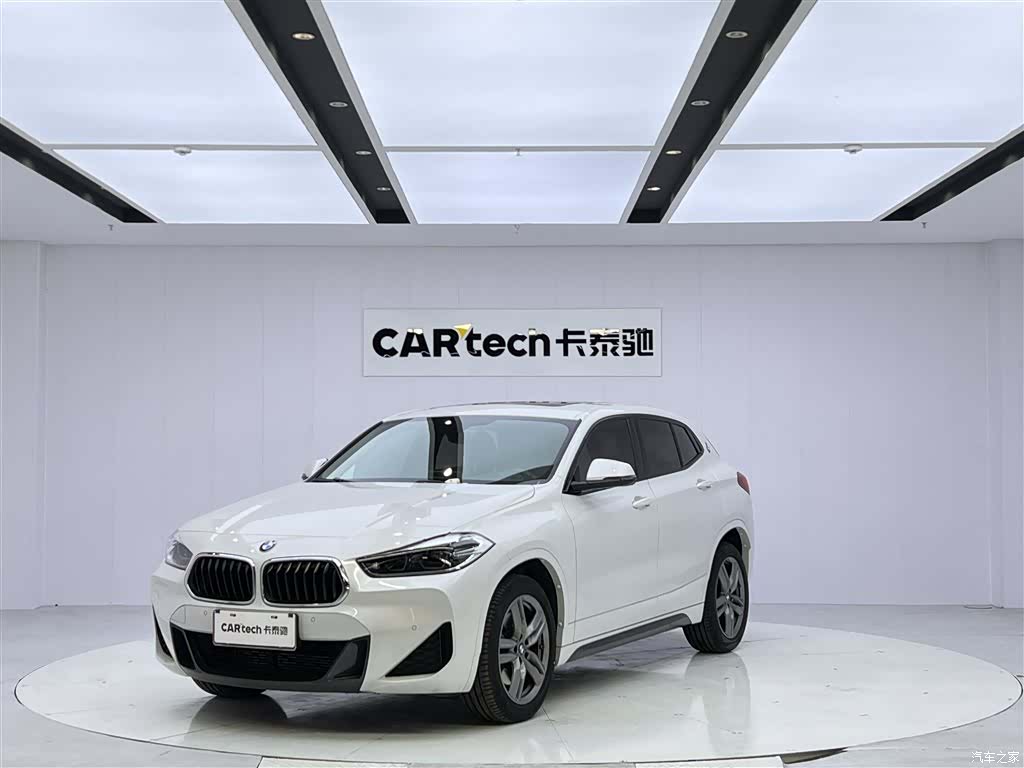 BMW X2, 2021 1