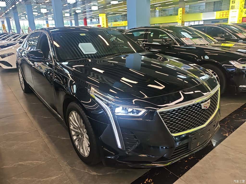 Cadillac CT6, 2022 4