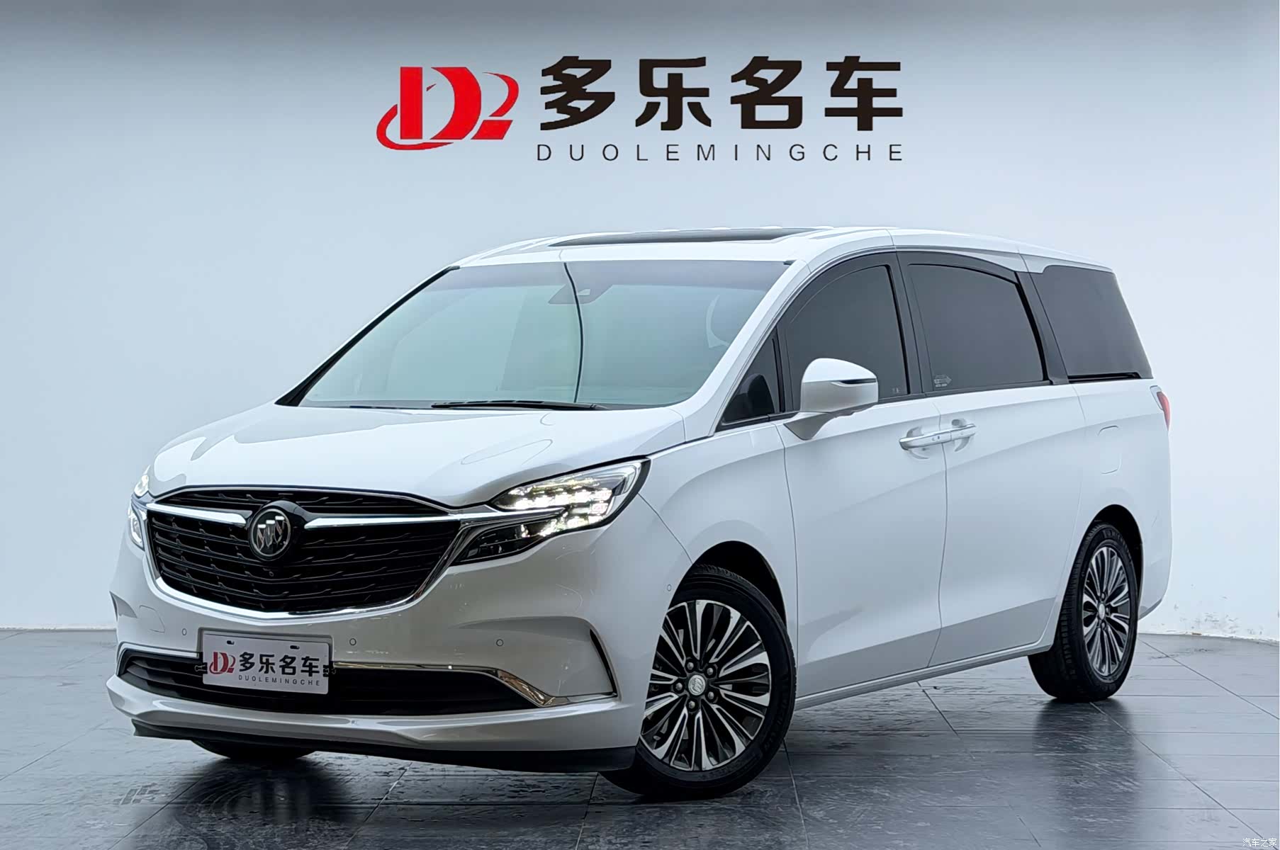 Buick GL8, 2021 1