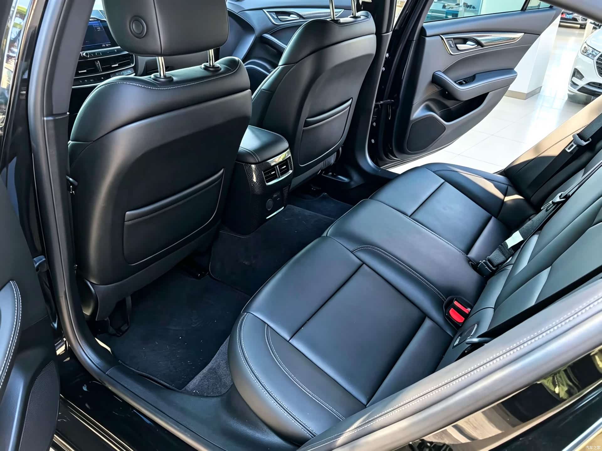 Cadillac CT5, 2020 9