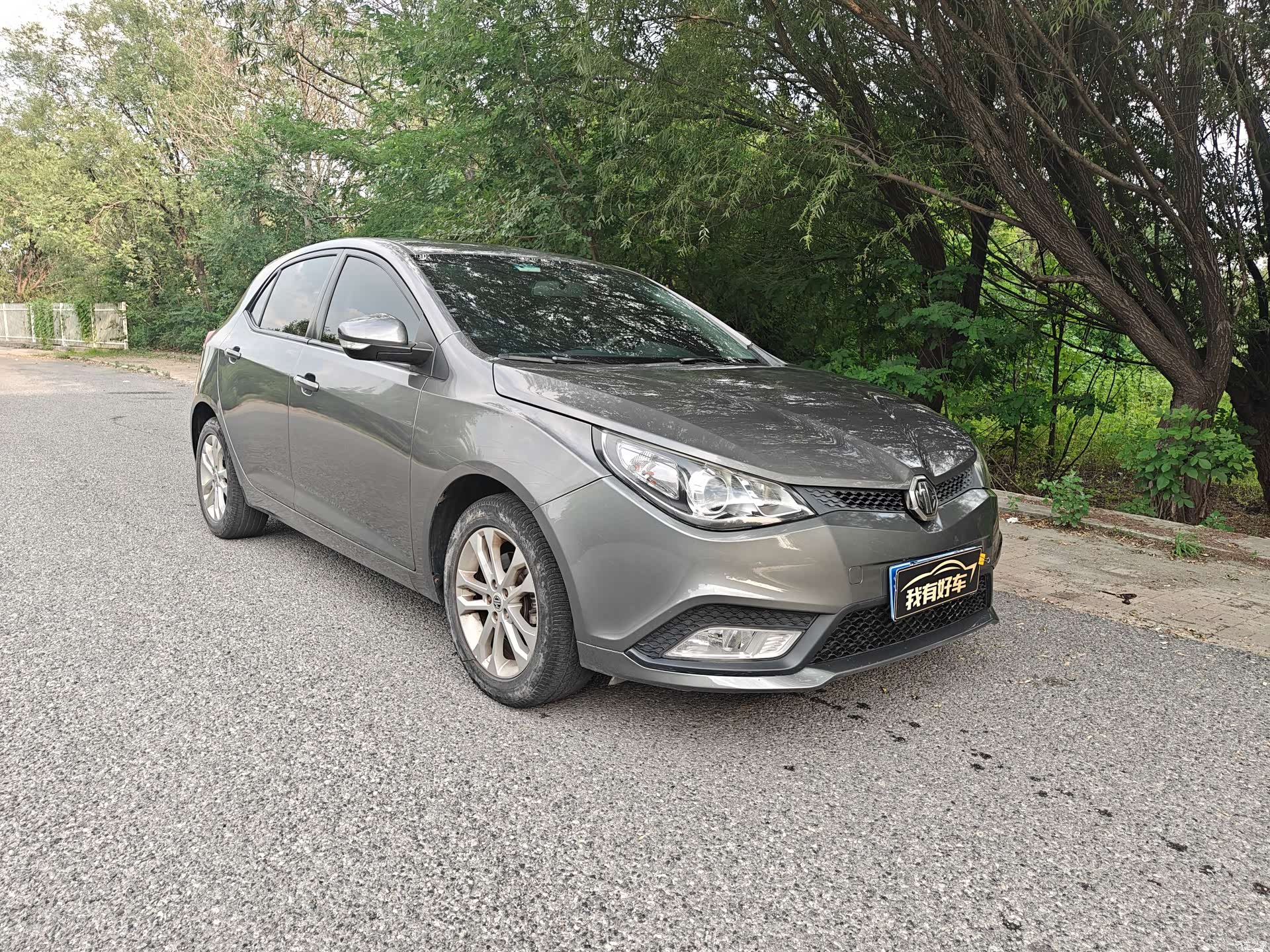 MG MG5, 2013 3