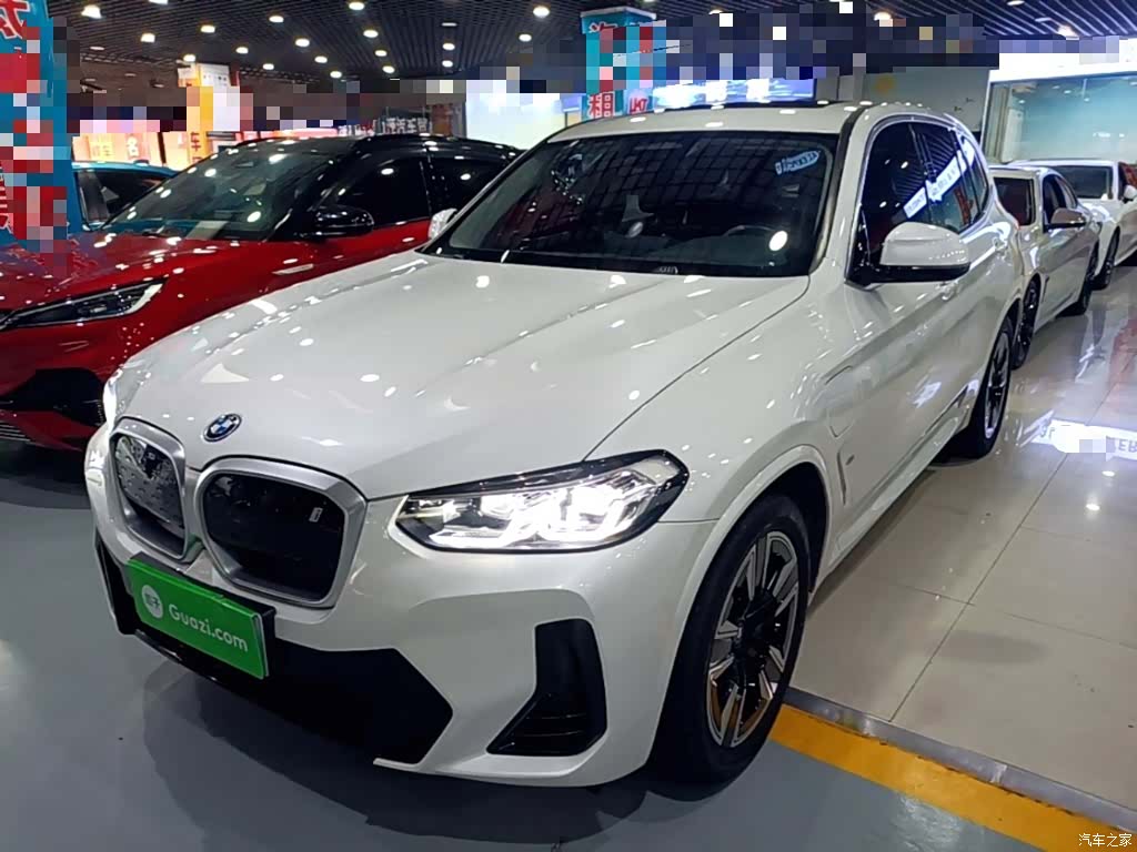 BMW iX3, 2023 2