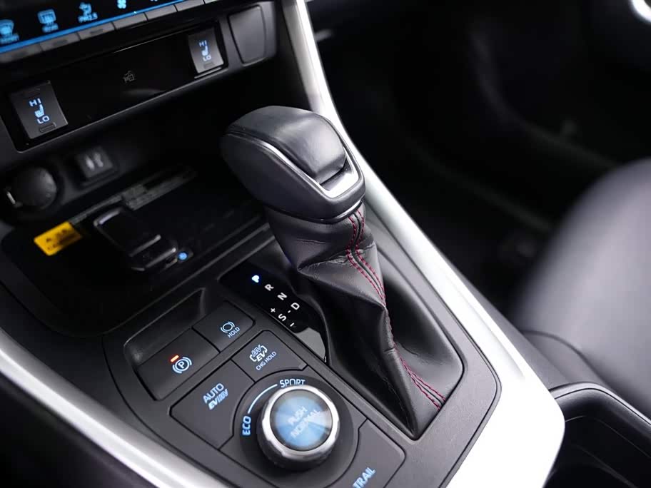 Toyota RAV4 Rongfang Dual Engine E+