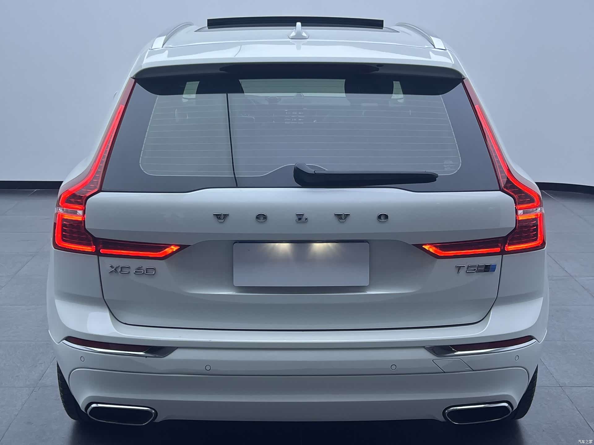 Volvo XC60, 2018 14