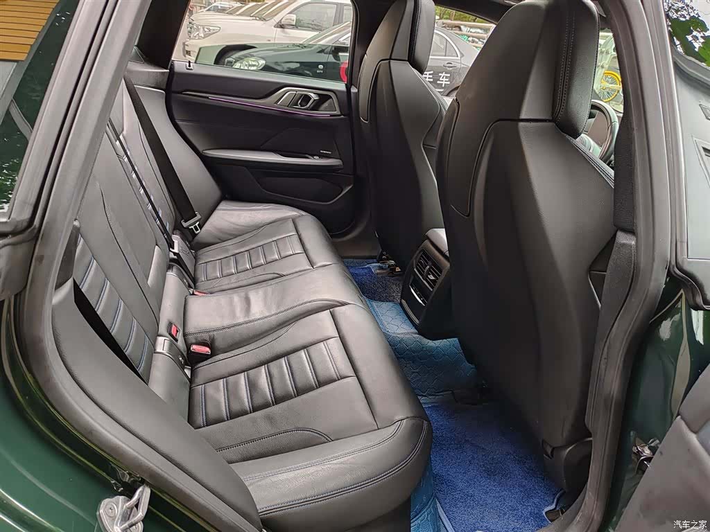 BMW i4, 2023 11