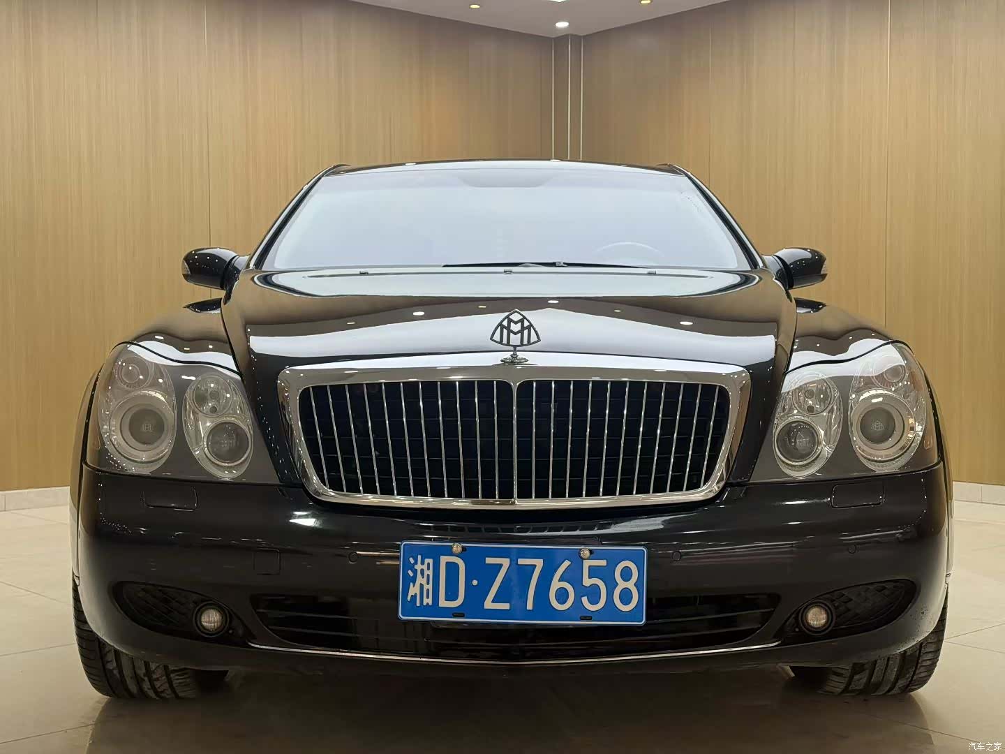 Maybach 57, 2004 11