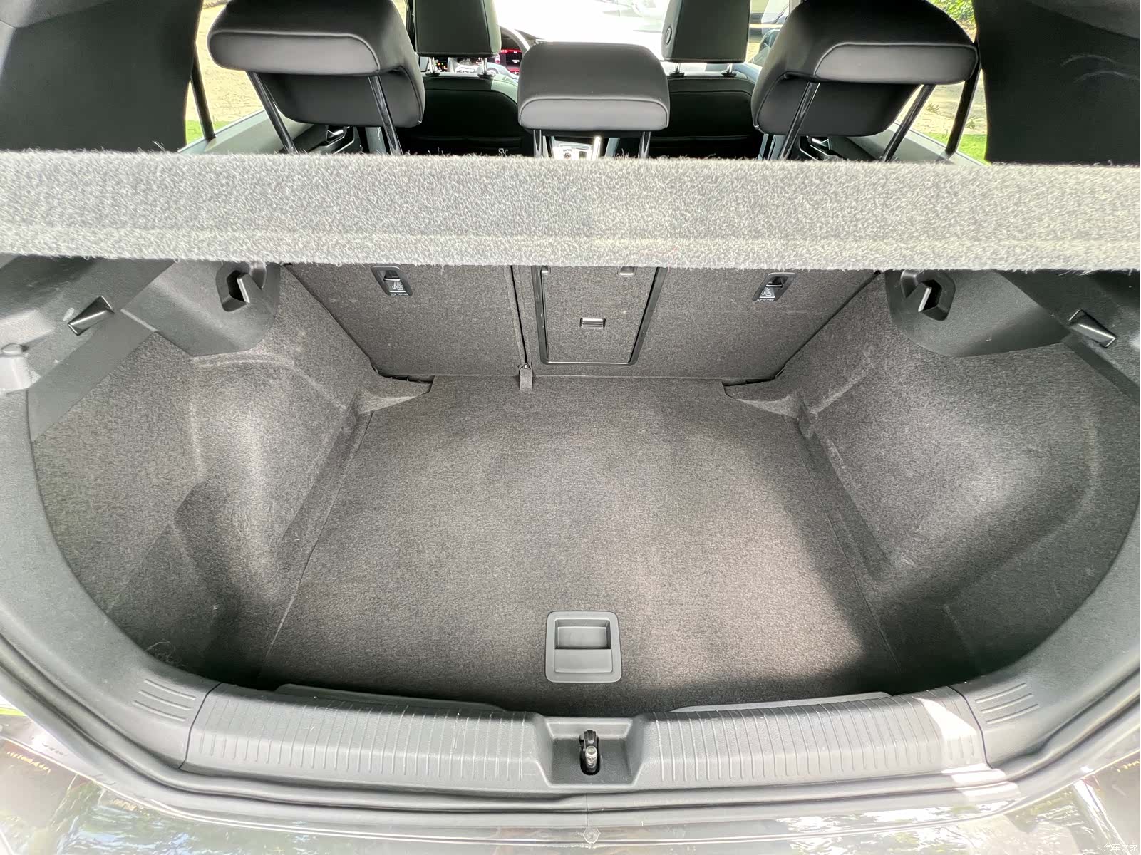 Volkswagen Golf, 2023 20