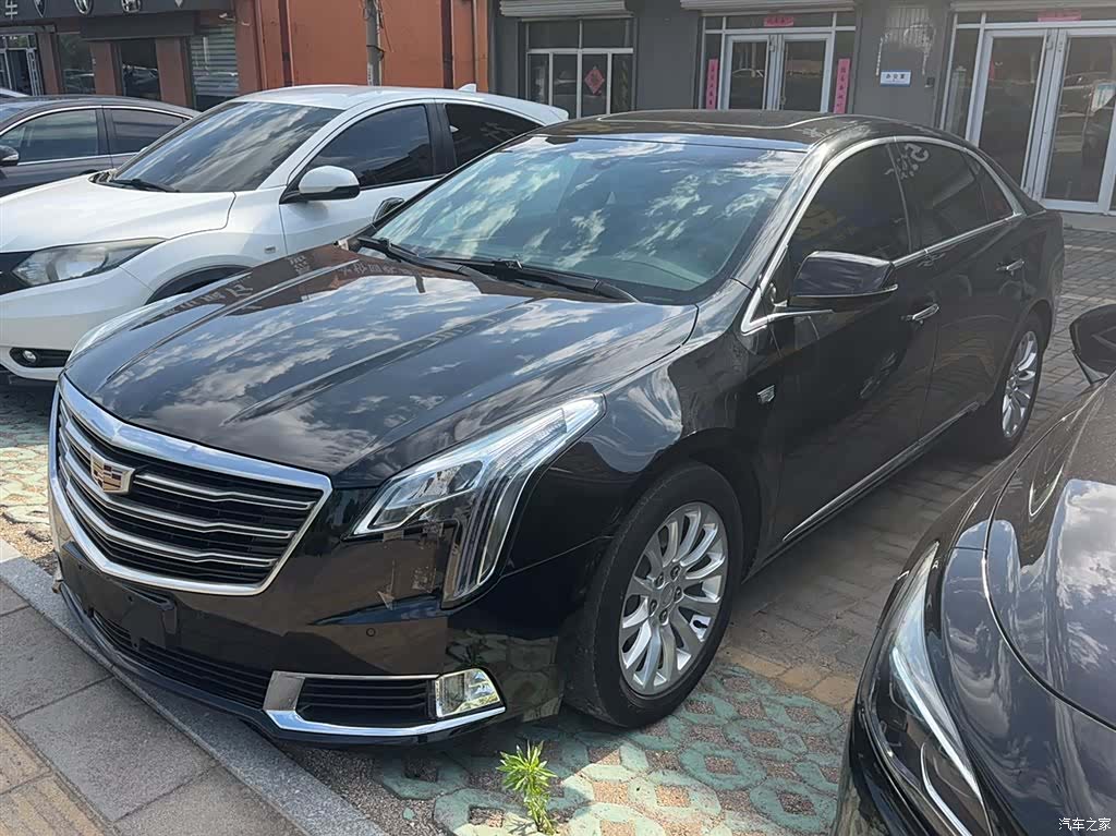 Cadillac XTS, 2018 2