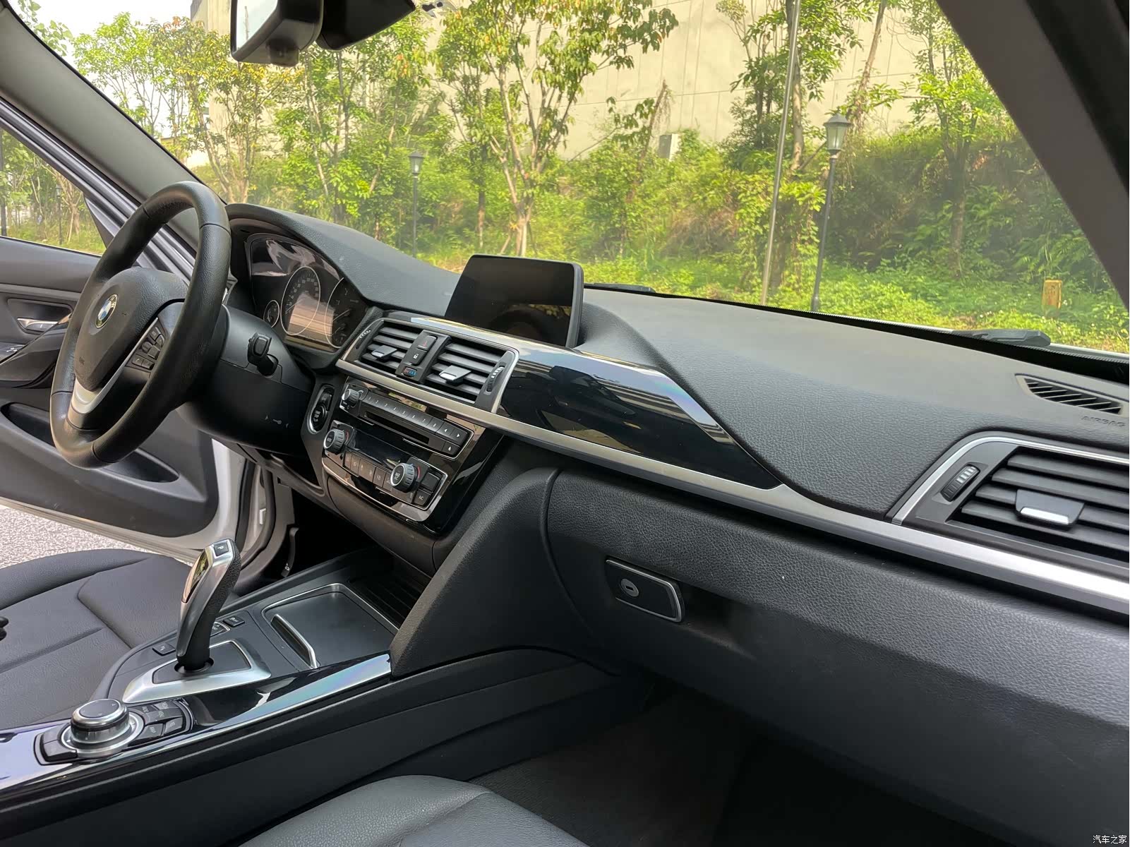 BMW 3 Series, 2016 13