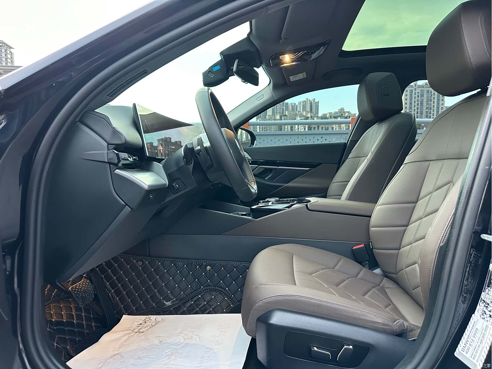 BMW 5 Series, 2024 4