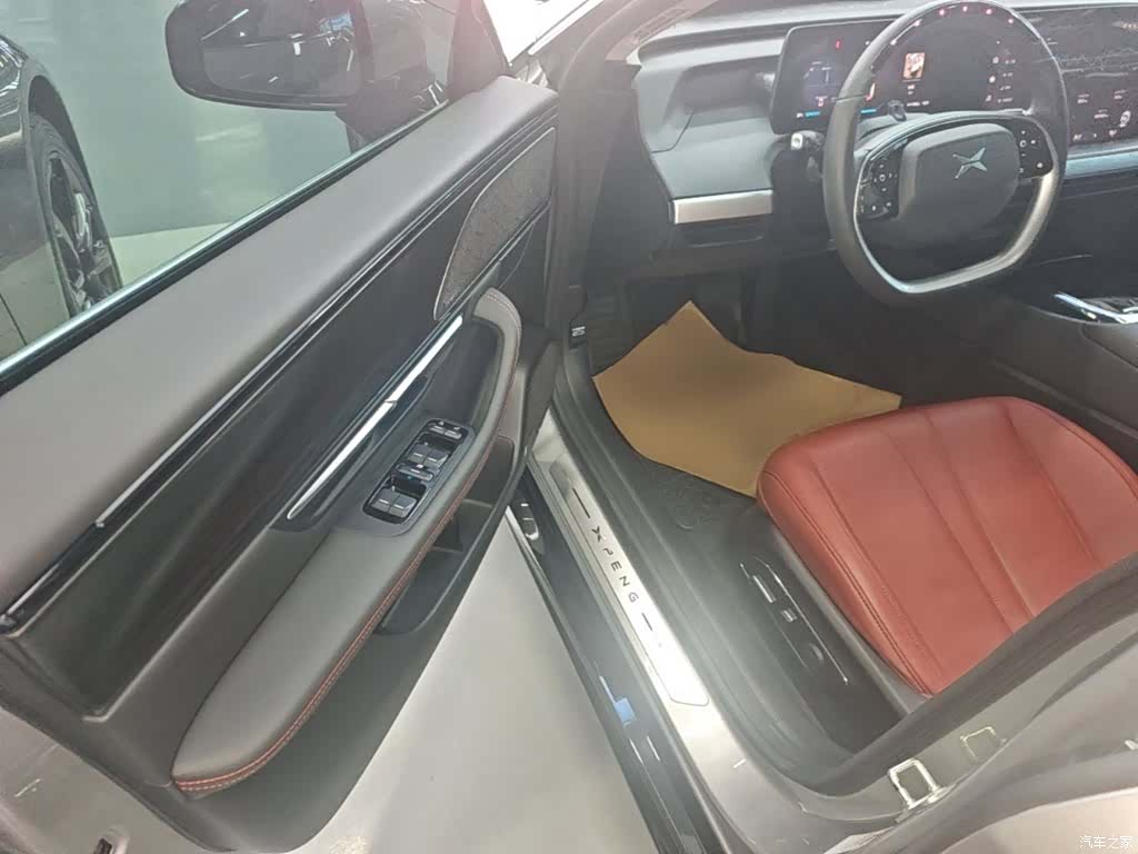 Xpeng P7, 2021 16