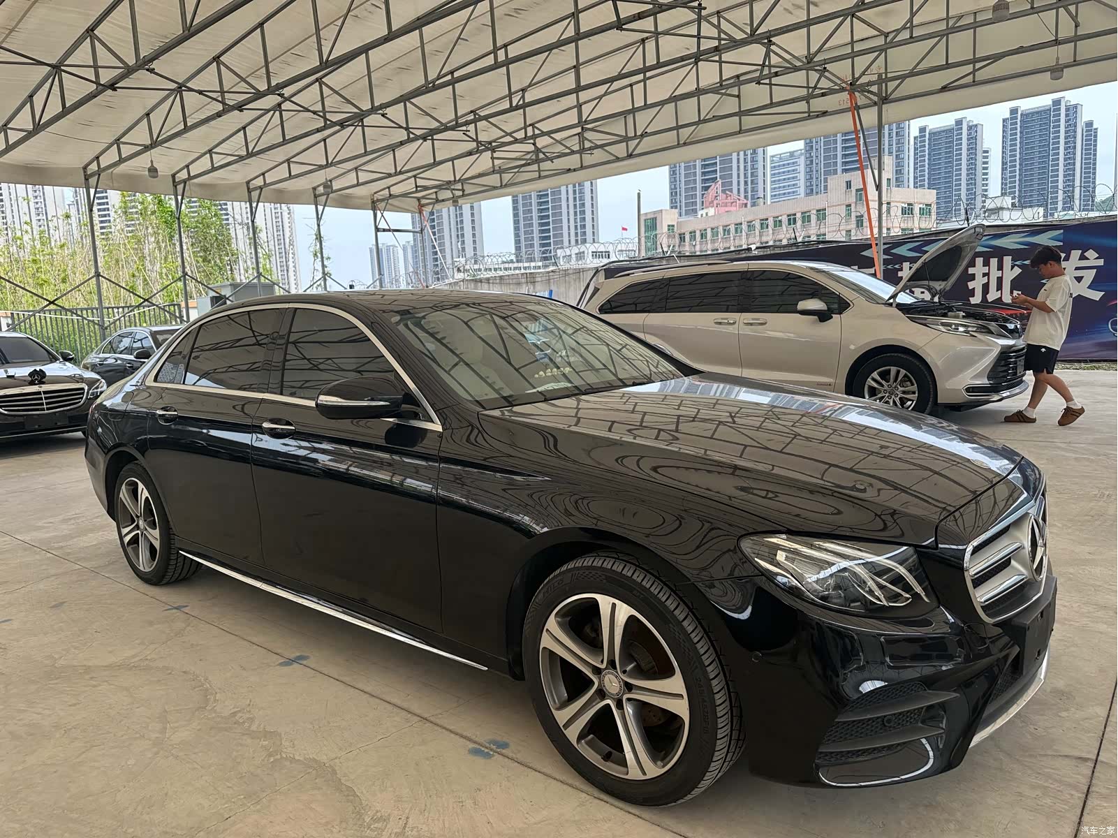 Mercedes-Benz E-Class, 2017 4