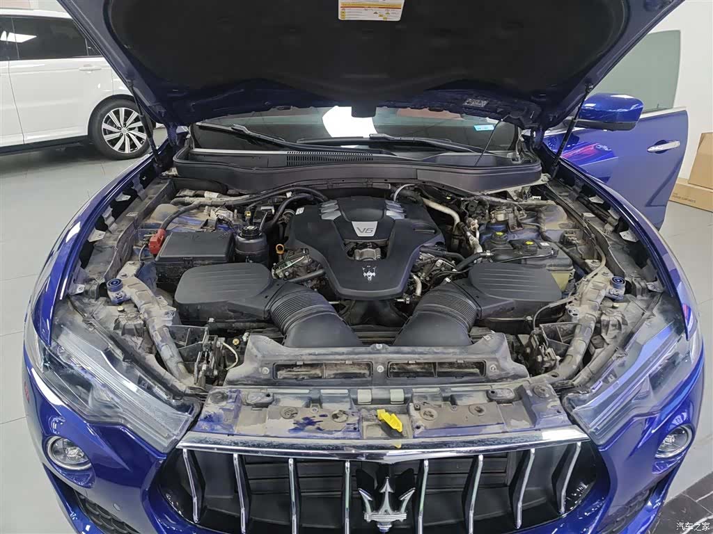 Maserati Levante, 2016 16