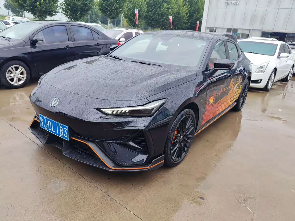 Changan UNI-V