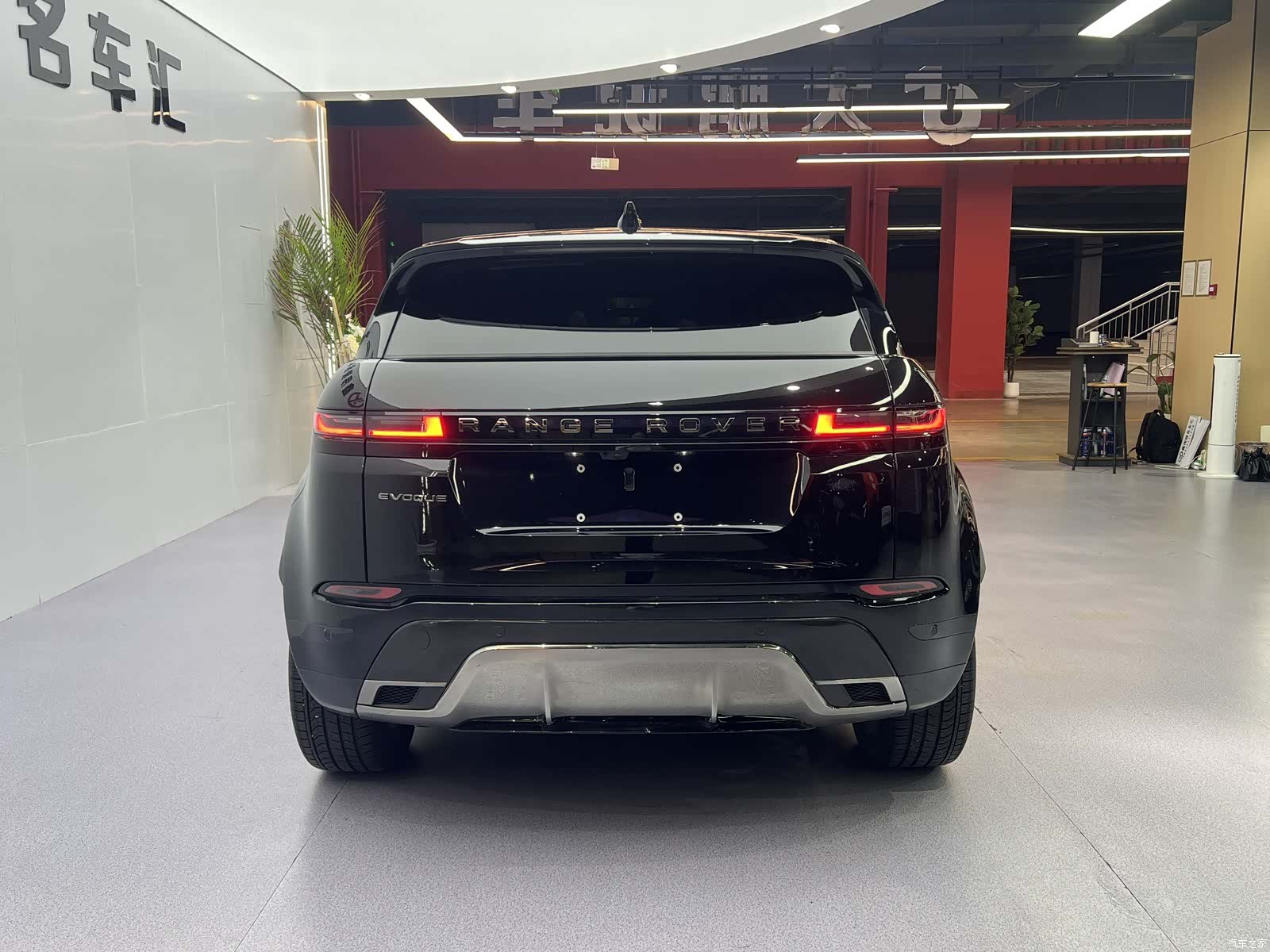 Land Rover Range Rover, 2024 17