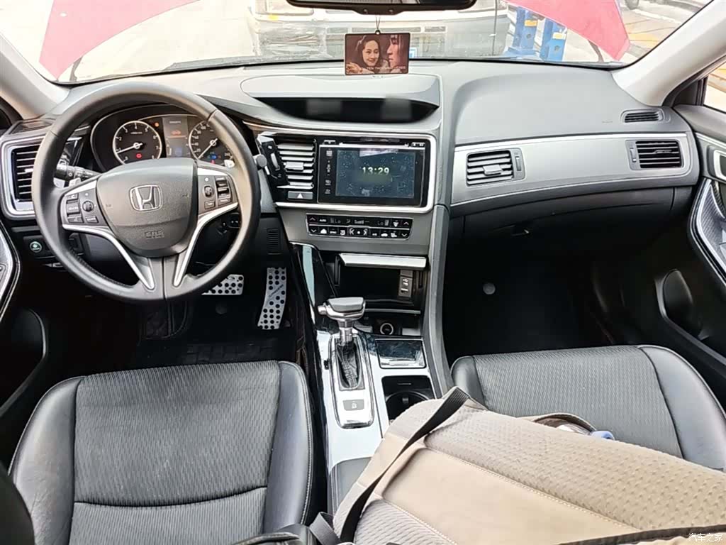 Honda Spirior, 2015 10