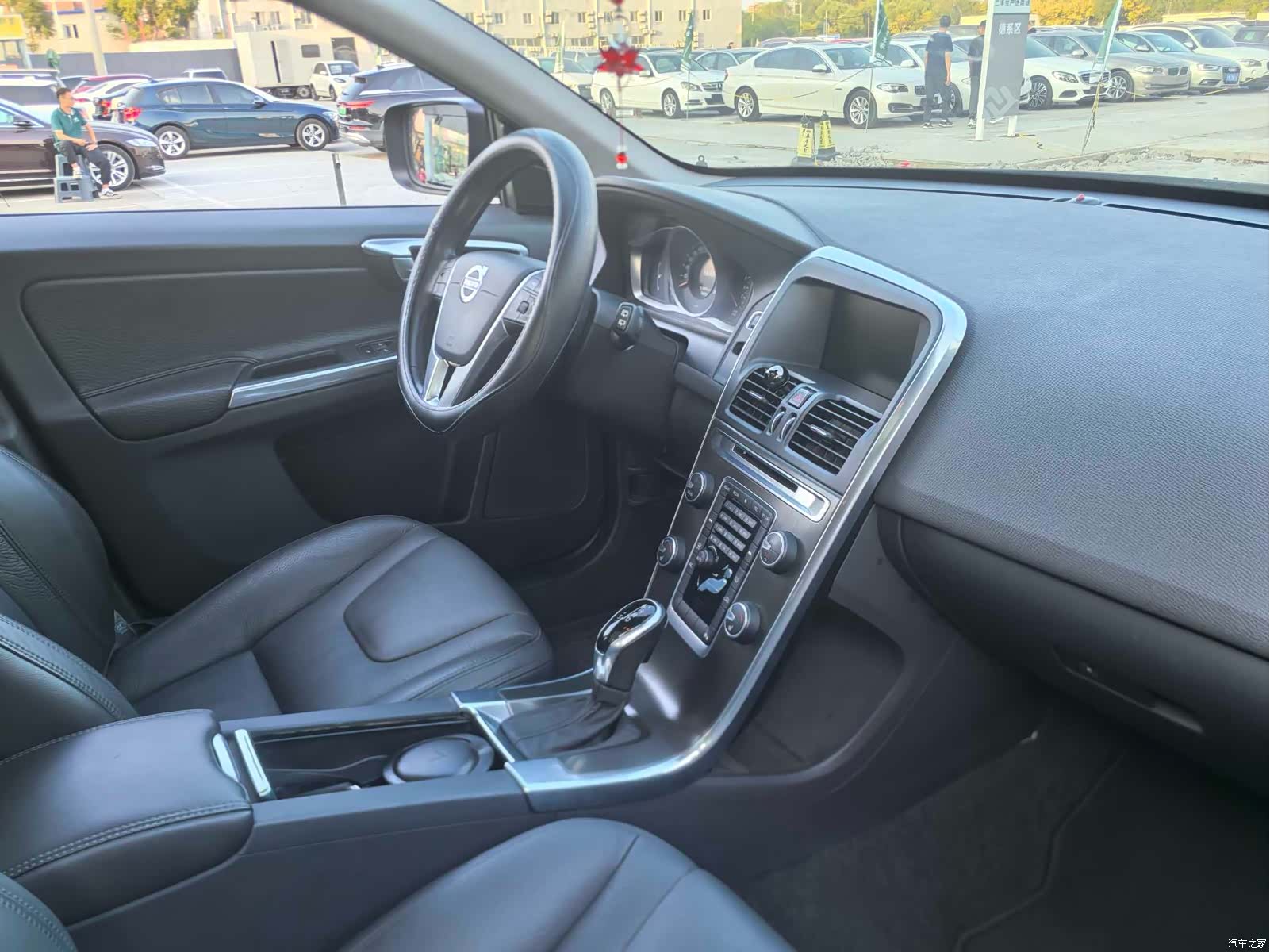 Volvo XC60, 2013 18