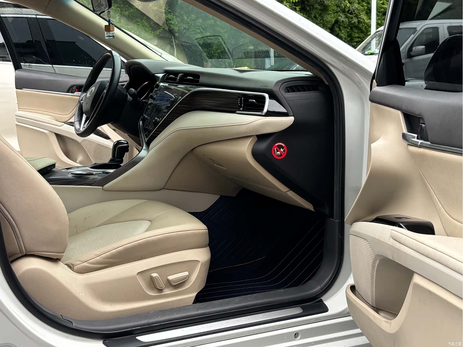 Toyota Camry, 2018 7