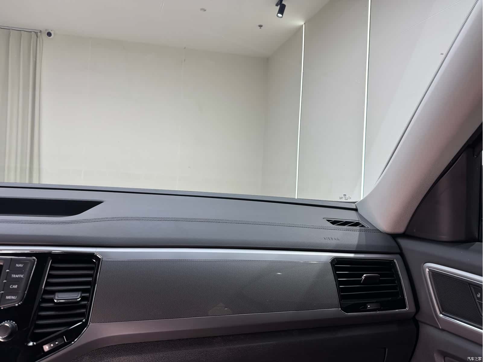 Volkswagen Teramont, 2018 28