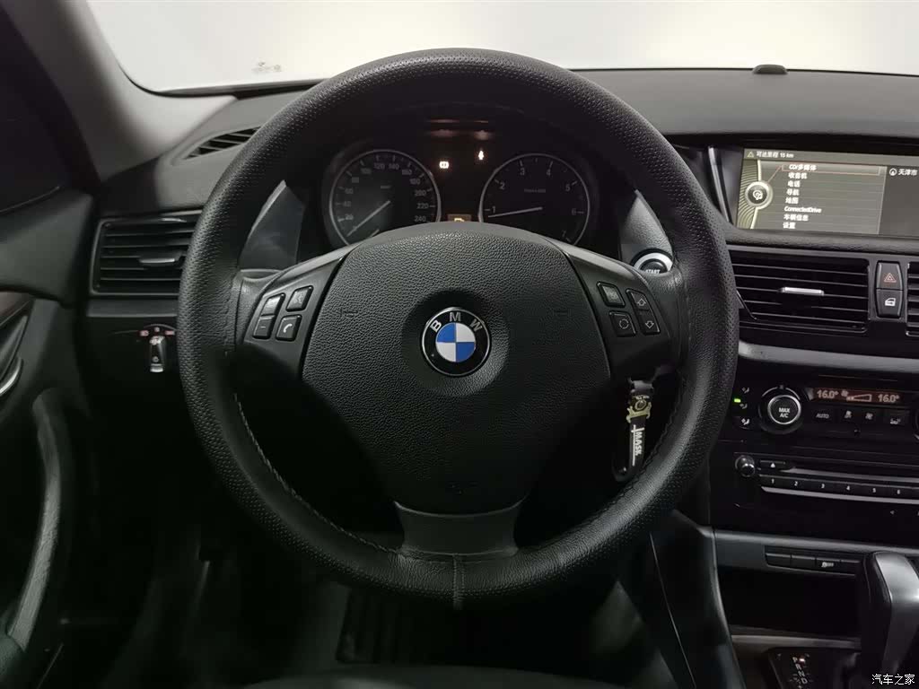 BMW X1, 2014 11