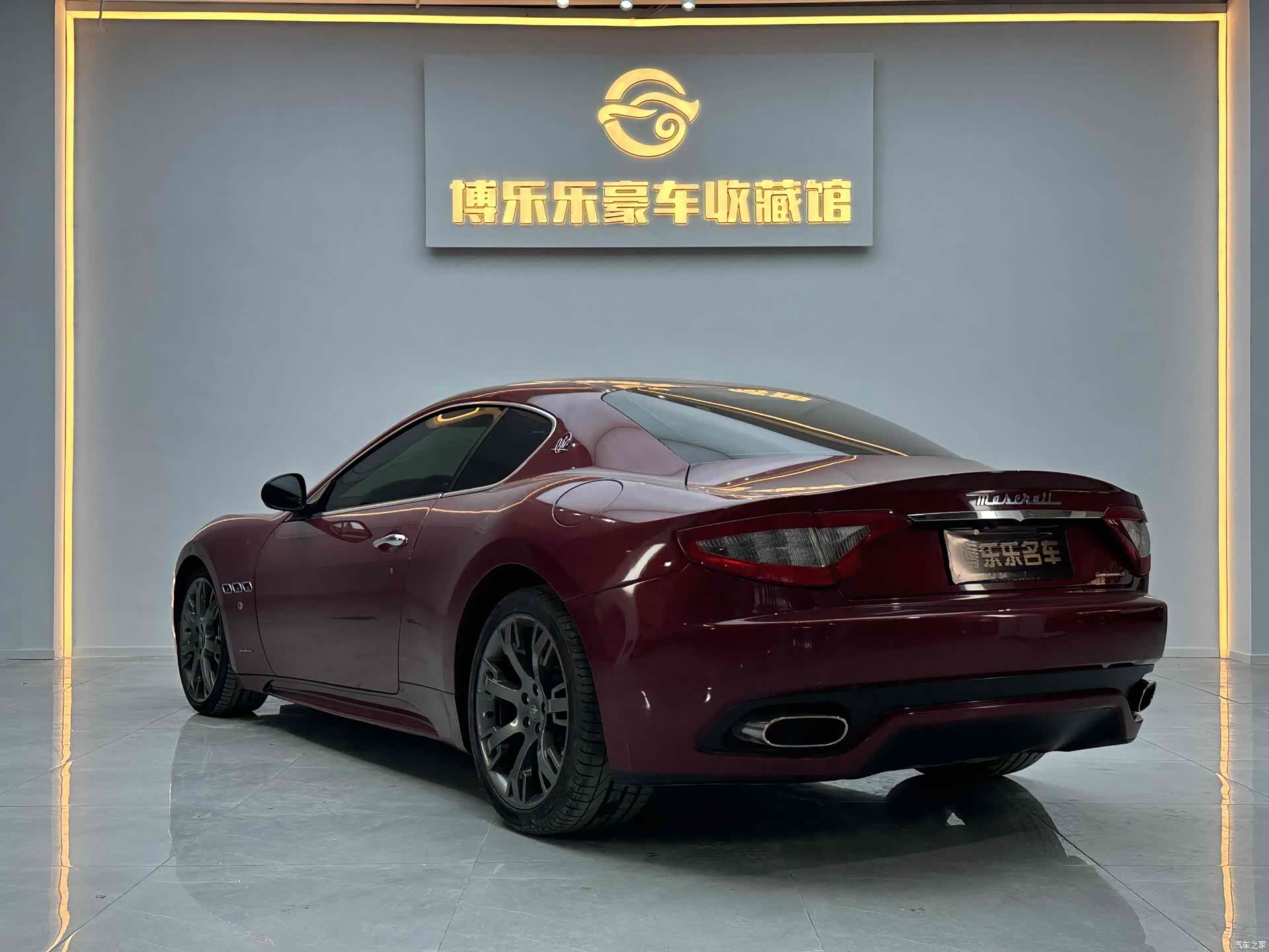 Maserati GranTurismo, 2013 15