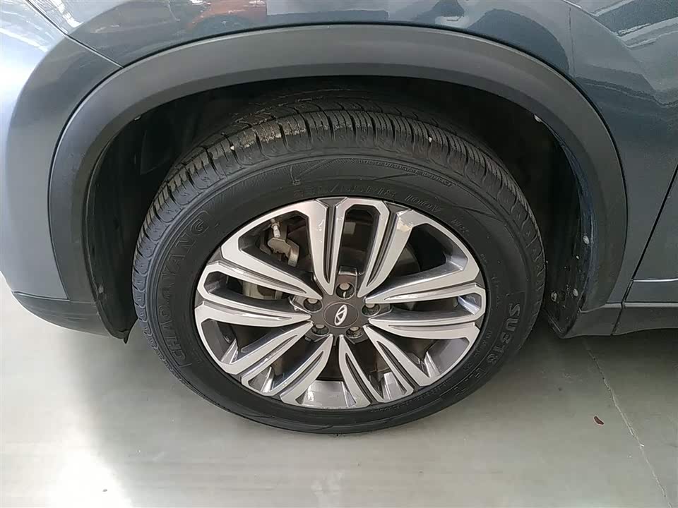 Chery Tiggo 8