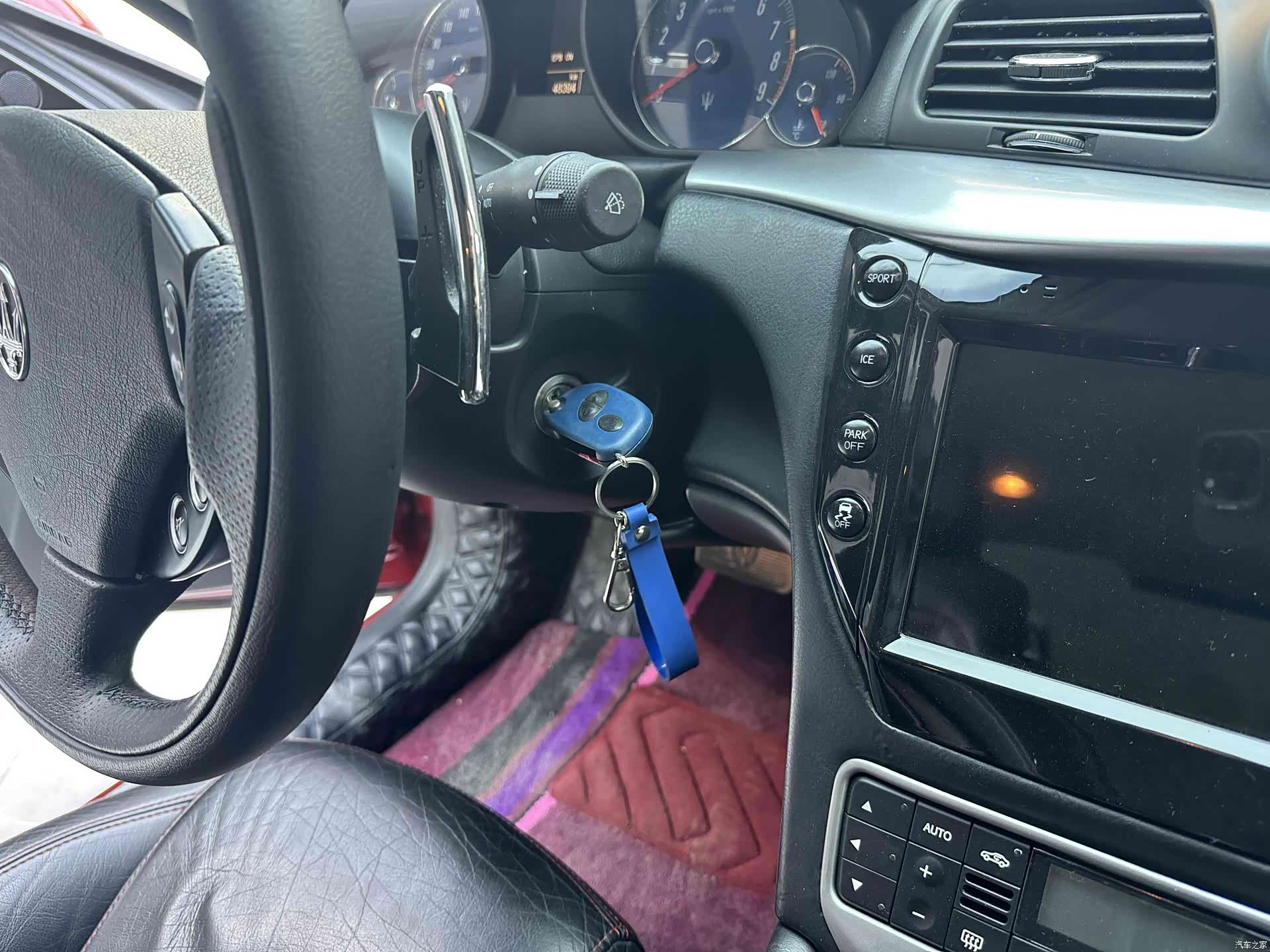 Maserati GranTurismo, 2013 11