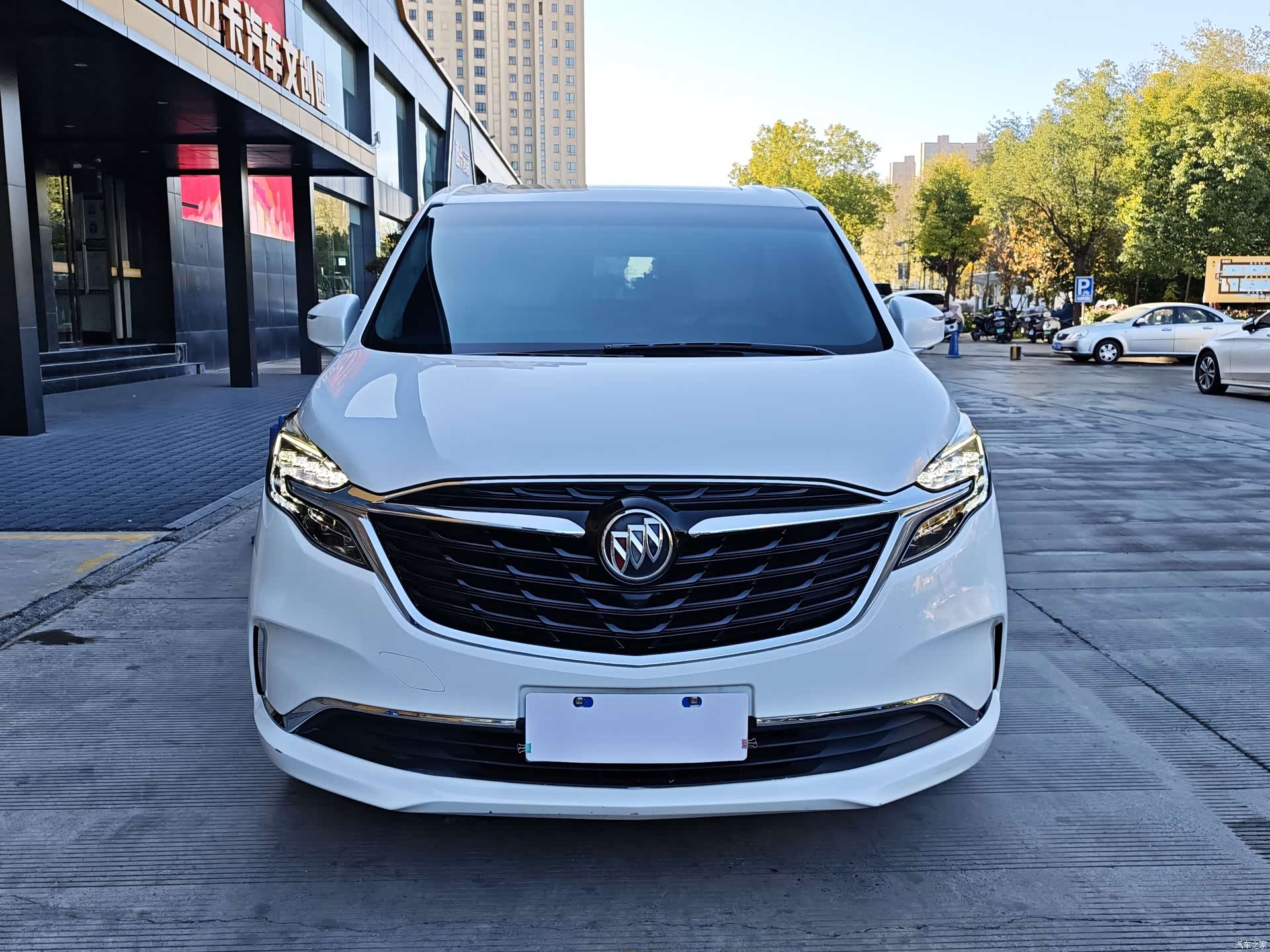 Buick GL8, 2021 2