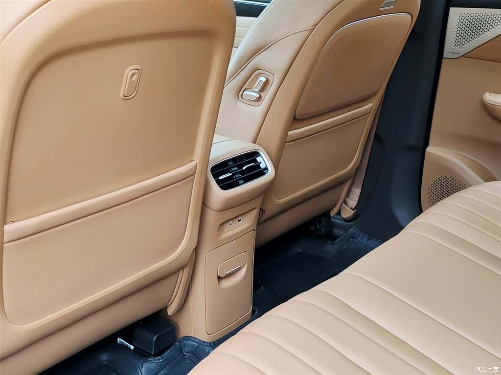 DongFeng L8, 2025 9