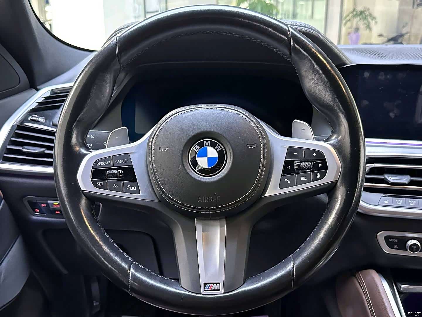 BMW X6, 2022 11