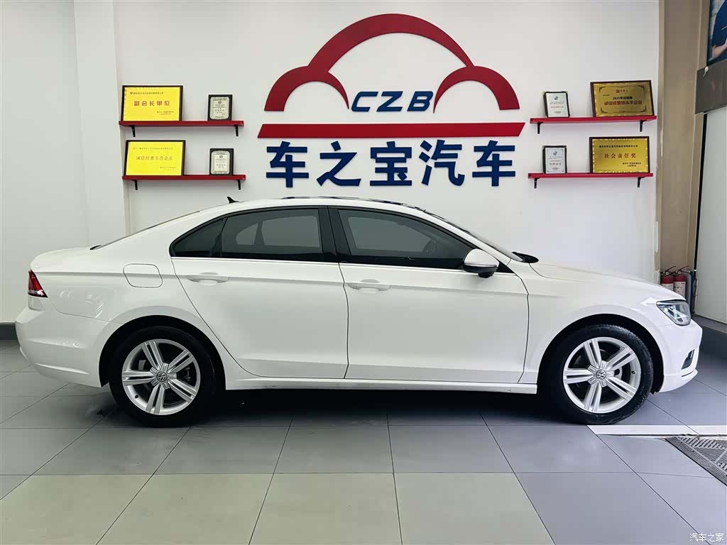Volkswagen Lamando, 2017 8