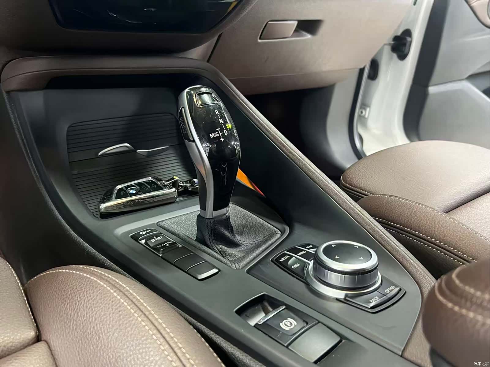 BMW X1, 2020 10