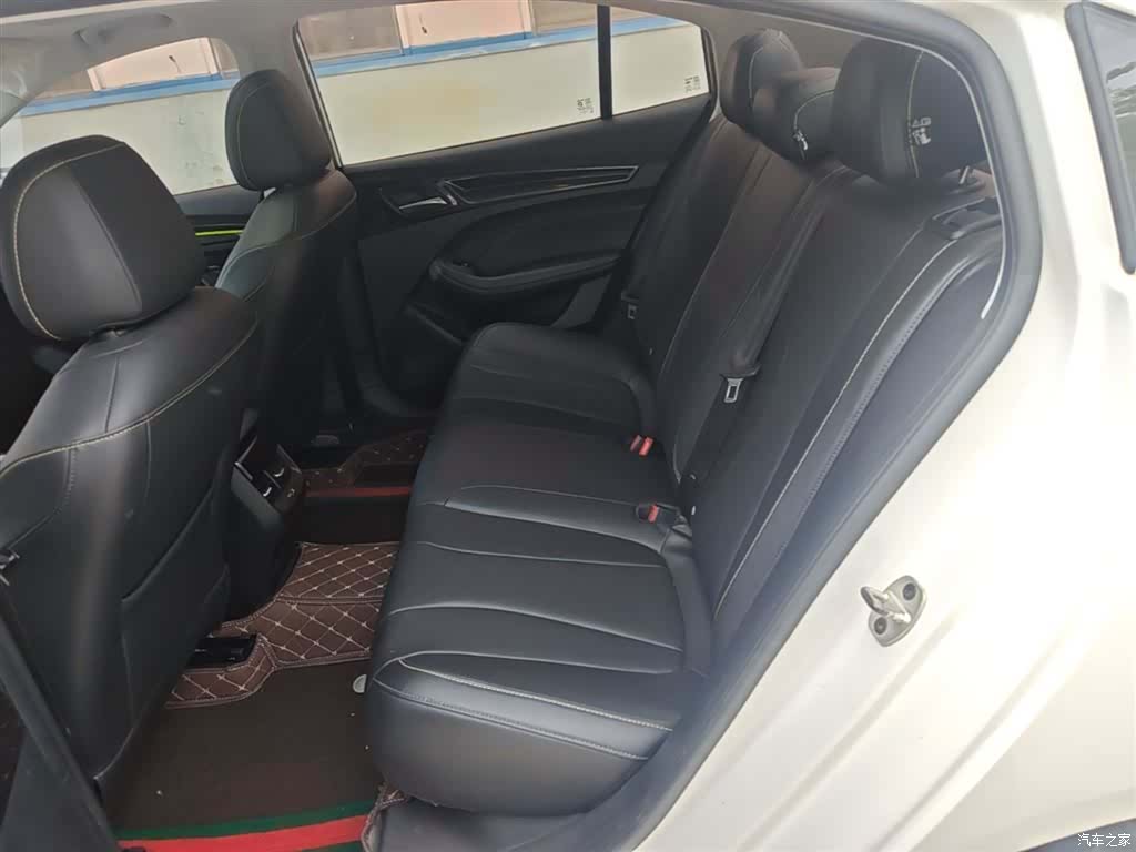Roewe i5, 2023 17