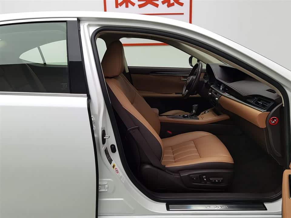 Lexus ES Lexus ES