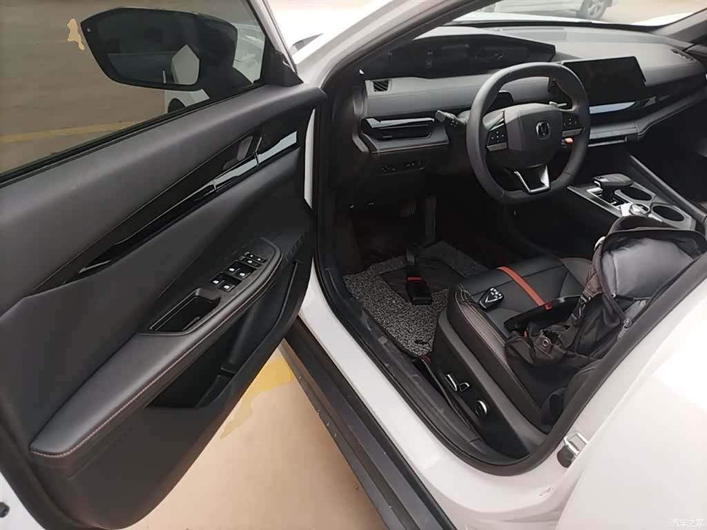 Changan UNI-V, 2024 16