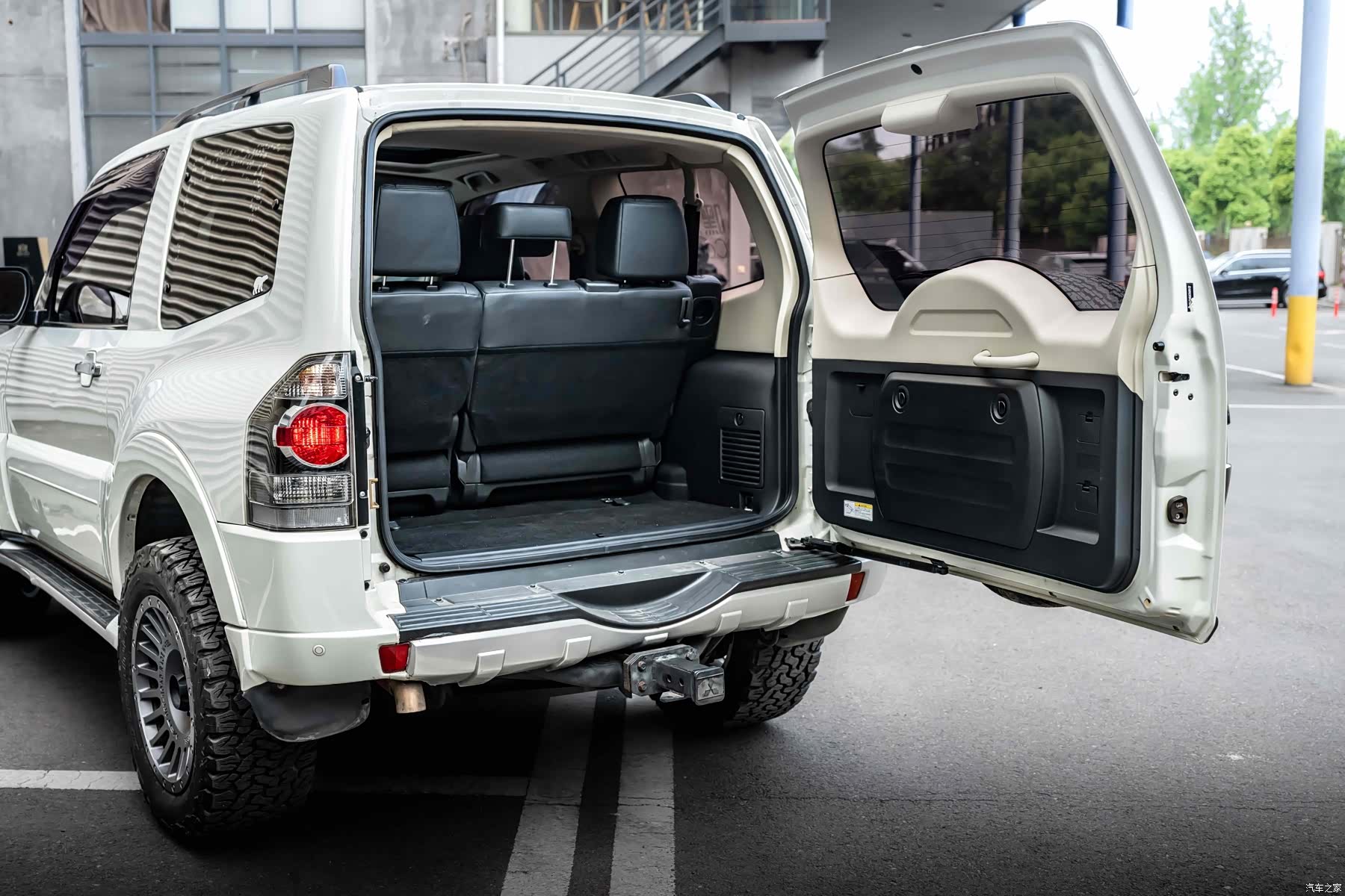 Mitsubishi Pajero, 2019 7