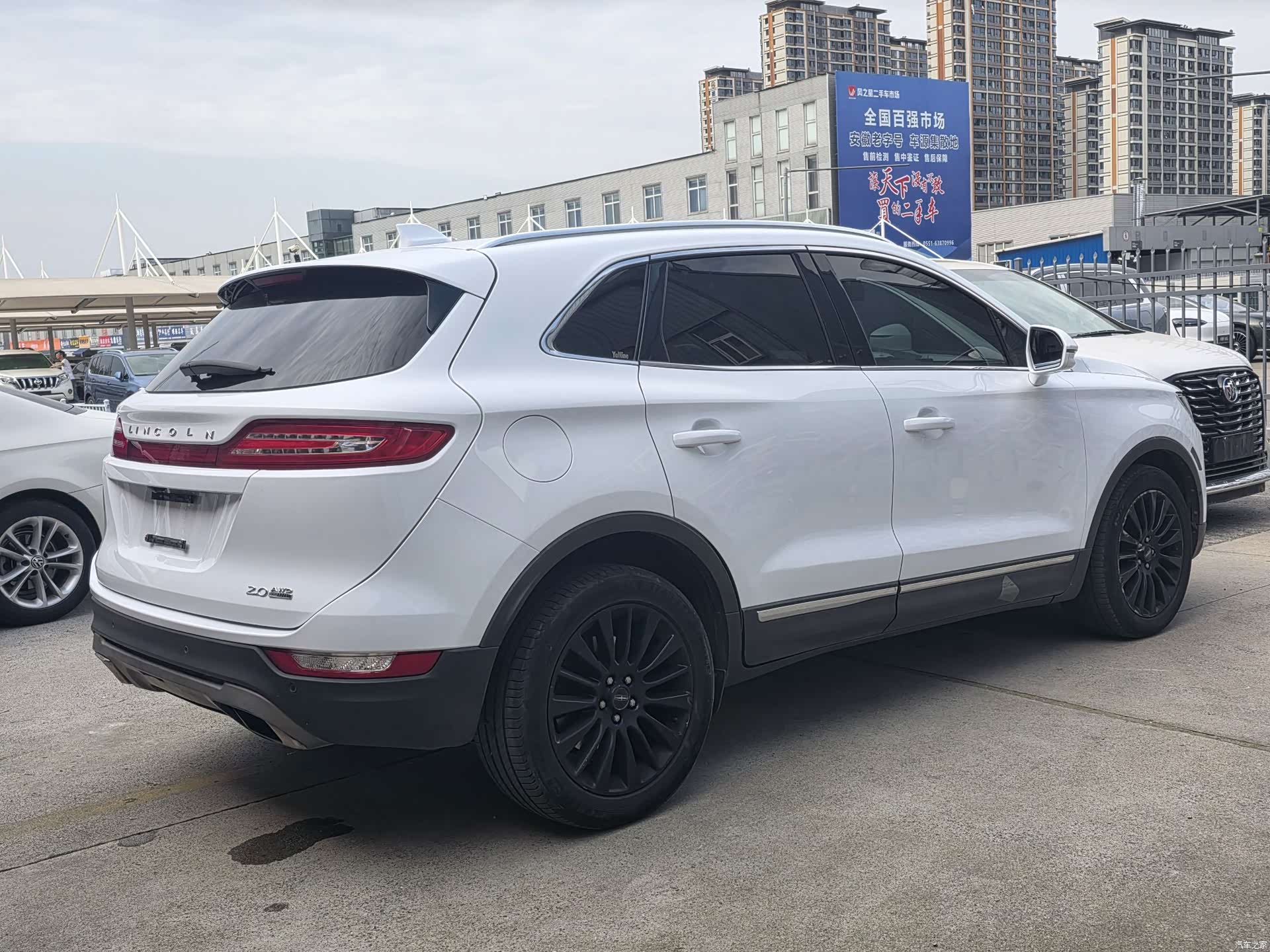 Lincoln MKC, 2016 все фото