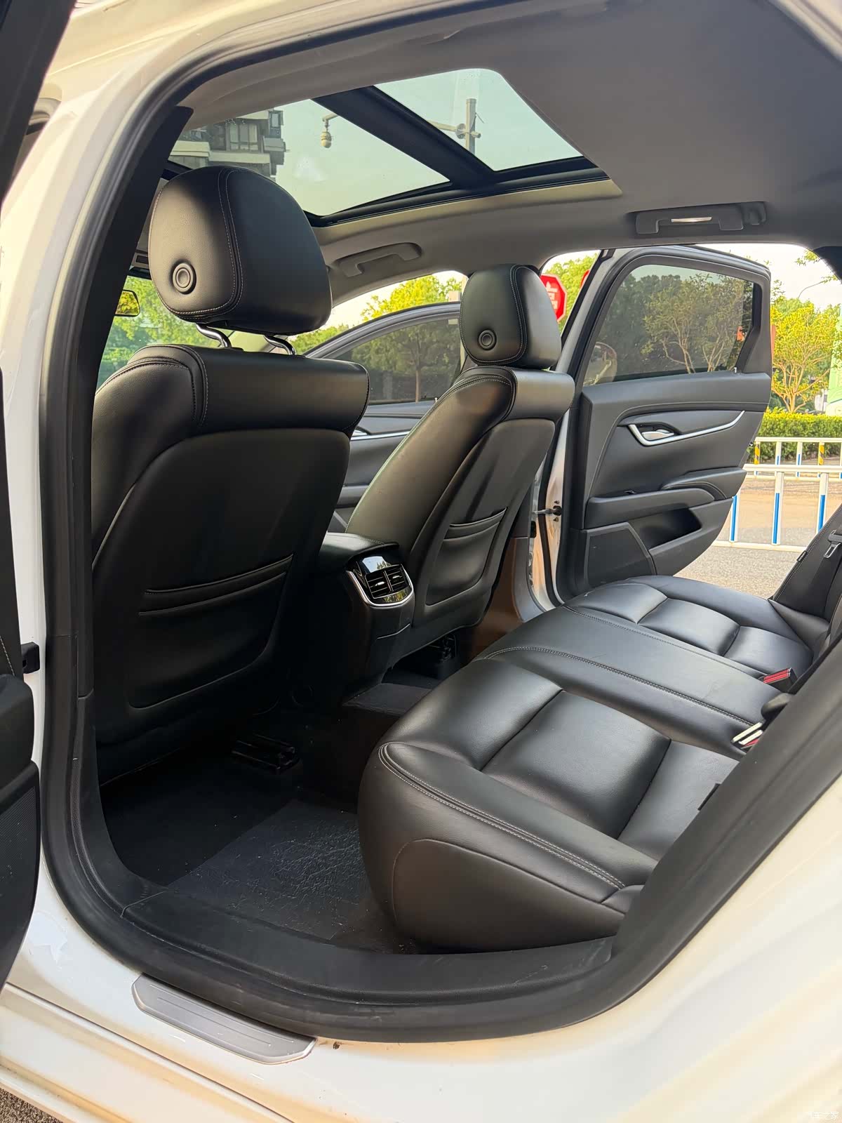 Cadillac XTS, 2019 10