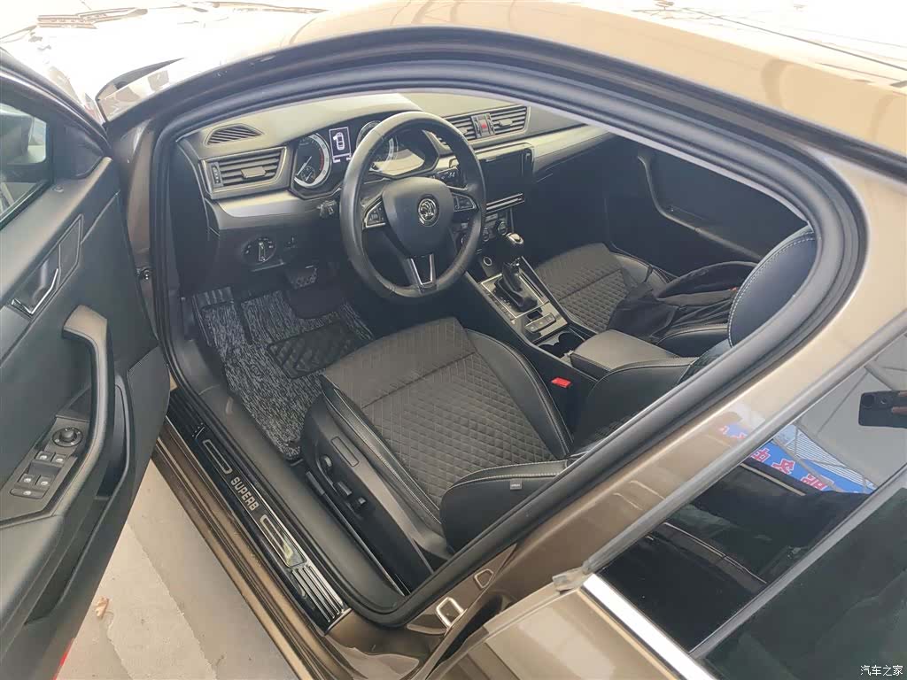 Skoda Superb, 2019 16