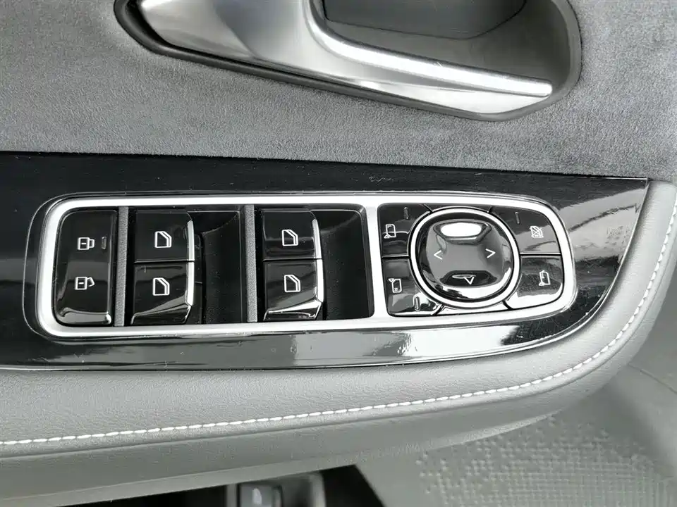 ARCFOX Polar Fox Alpha S